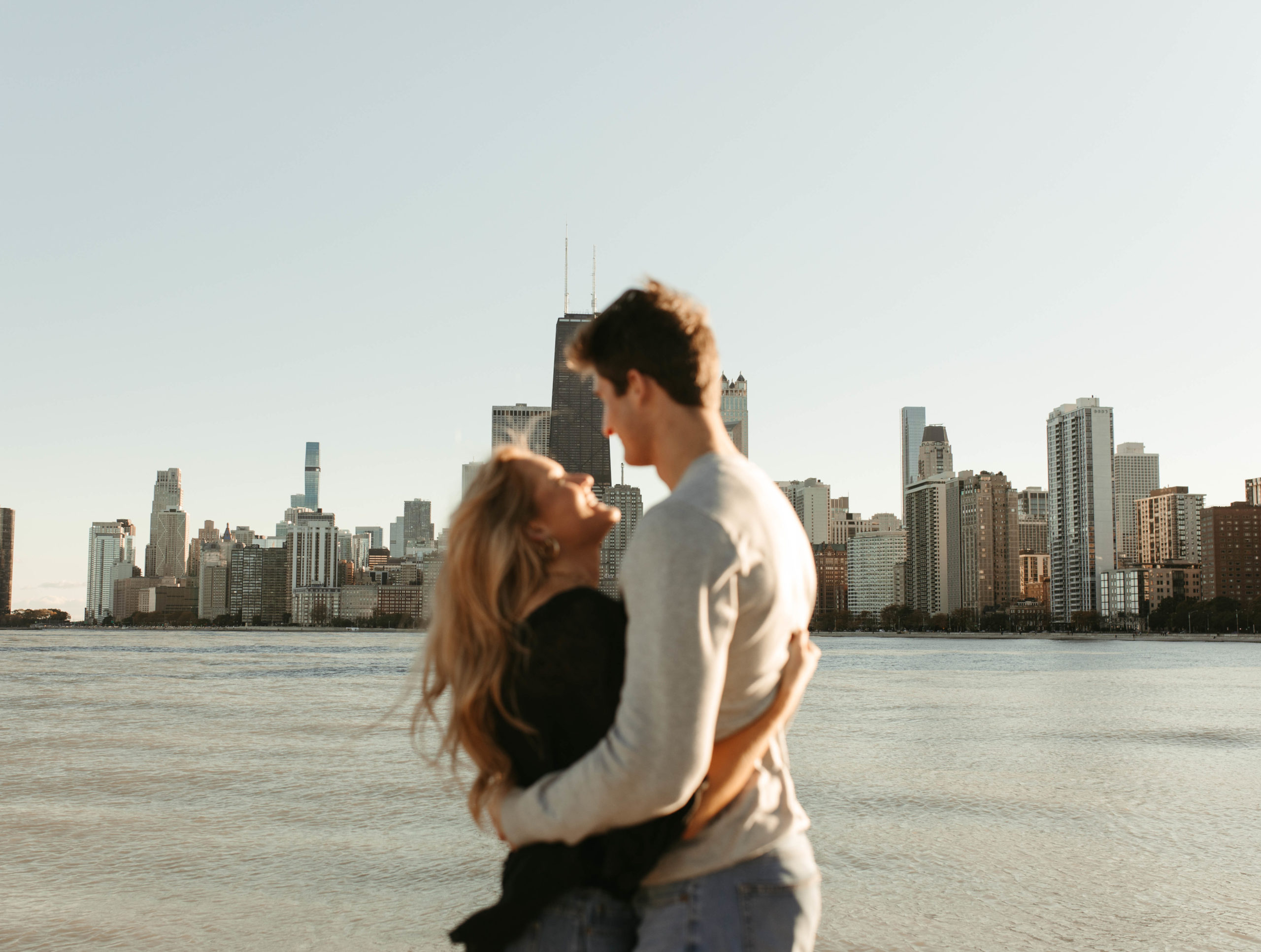 Chicago wedding photographer gives tips and tricks for engagement photos
